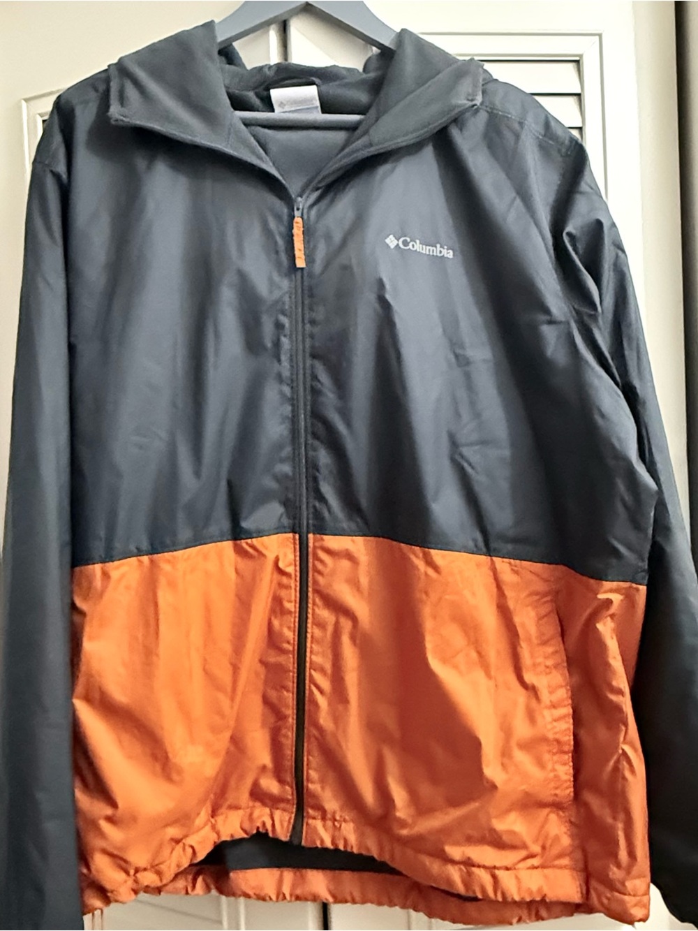 Columbia Men's Two-Tone Black and Orange Windbreaker Jacket